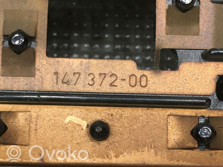 Opel Vectra B Światło fotela przedniego 14737200