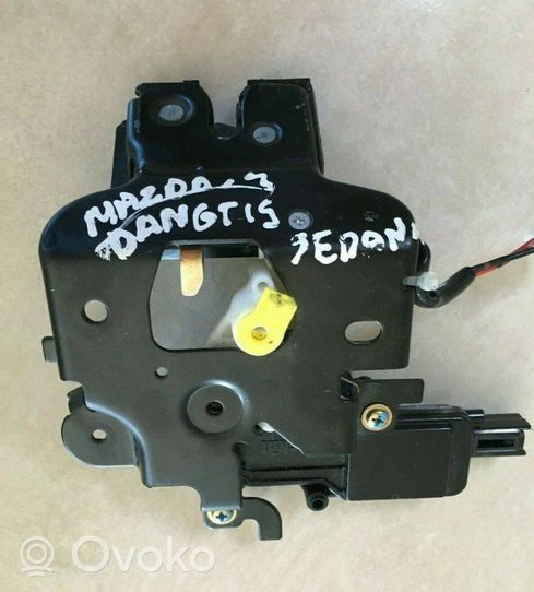 Mazda 3 I Blocco/chiusura/serratura del portellone posteriore/bagagliaio BN8V56820A