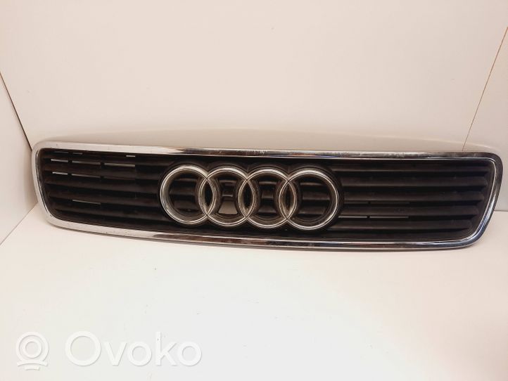 Audi A4 S4 B5 8D Griglia anteriore 8D0853651A