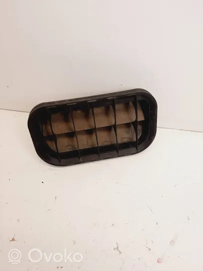 Volkswagen PASSAT B5 Quarter panel pressure vent 4A0819181