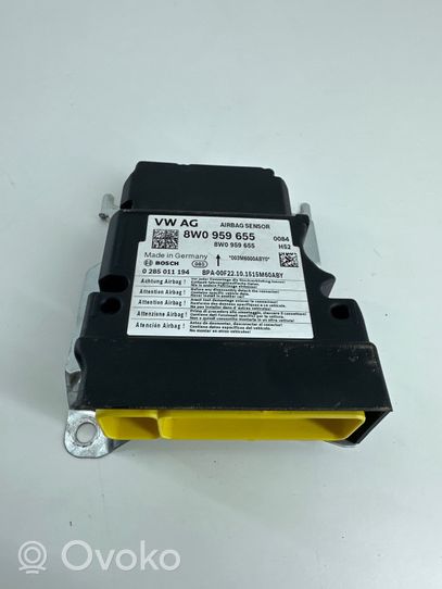 Audi A4 S4 B9 Airbag control unit/module 8W0959655