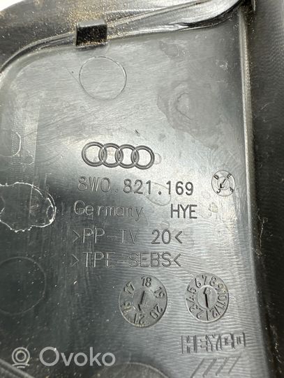 Audi A4 S4 B9 Lokasuojan päätylista 8W0821169