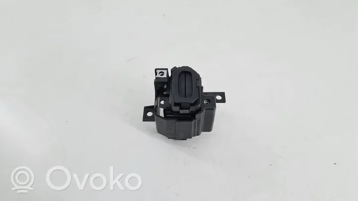 Audi A8 S8 D4 4H Ignition lock 8K0909131D