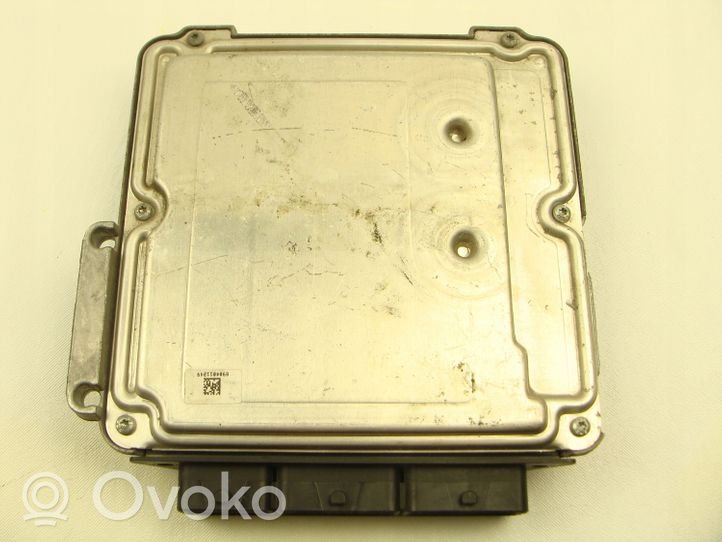 Nissan Qashqai Sterownik / Moduł ECU 23710BR40A