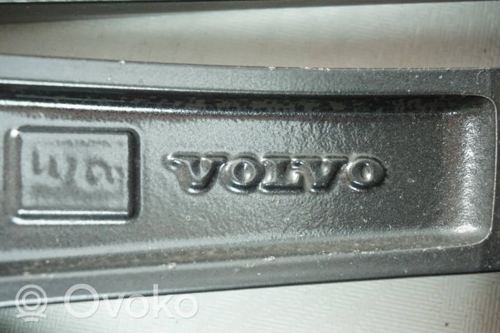 Volvo V60 Jante alliage R20 32143051