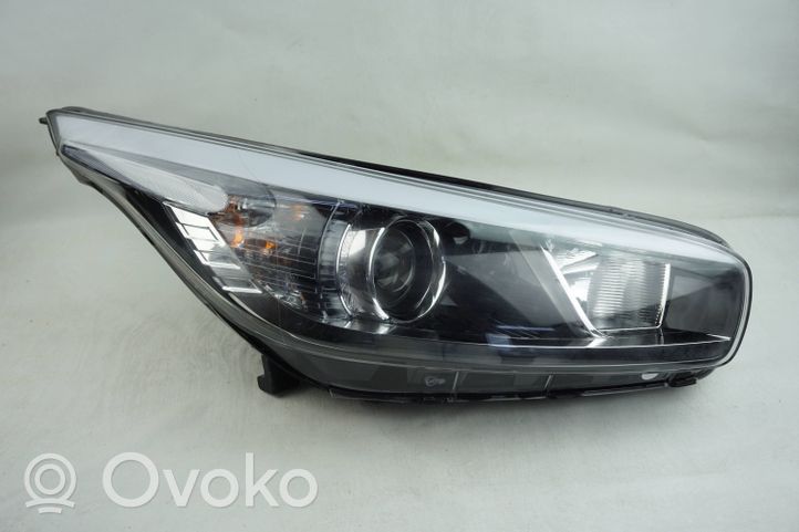 KIA Ceed Lampa przednia A292104320