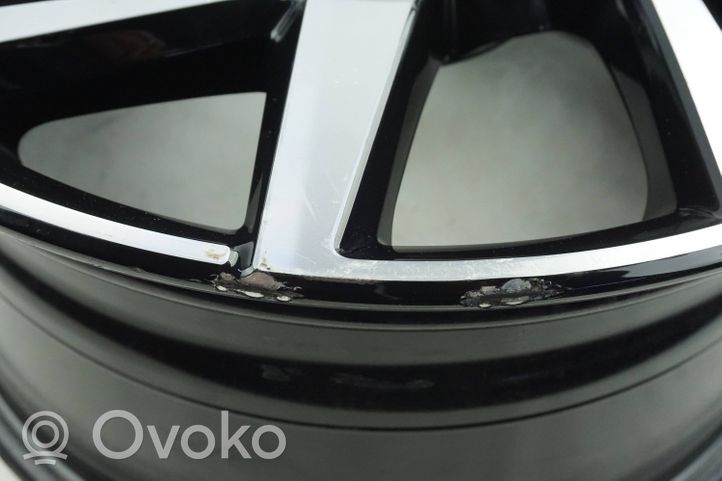 Volvo V60 Felgi aluminiowe R18 32209776