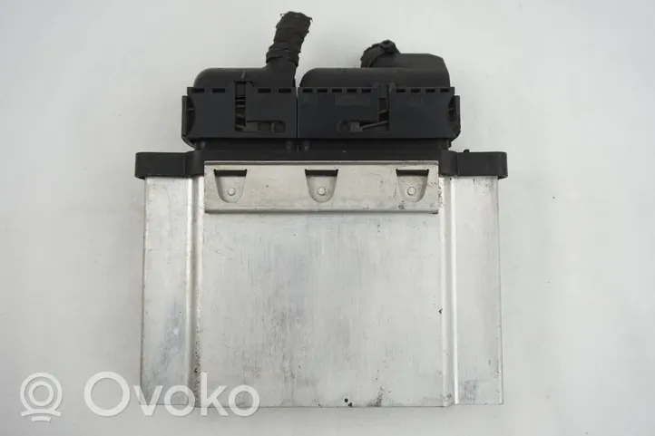 Volkswagen Golf VII Calculateur moteur ECU 04E907309E