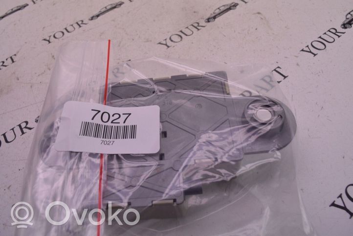 BMW X3 F25 Antenna control unit 6935024