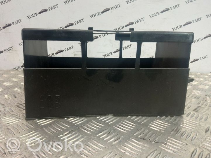 Lexus LS 460 - 600H Tapa/cubierta para la caja de la batería 2889938040