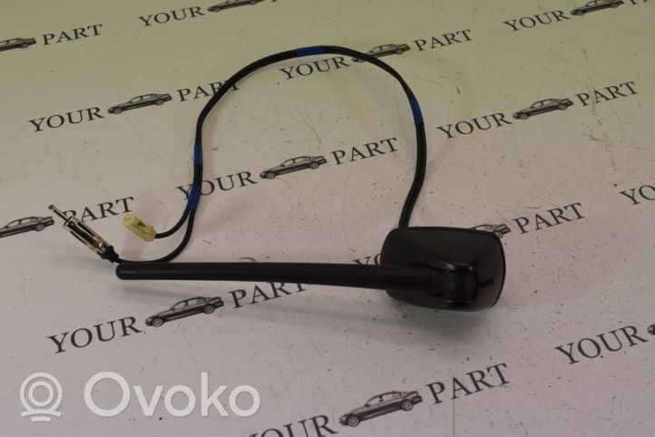 Lexus RX 330 - 350 - 400H Radion antenni 