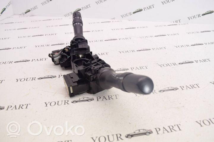 Lexus GS 300 350 430 450H Posūkių/ šviesų rankenėlė 30310-17F192