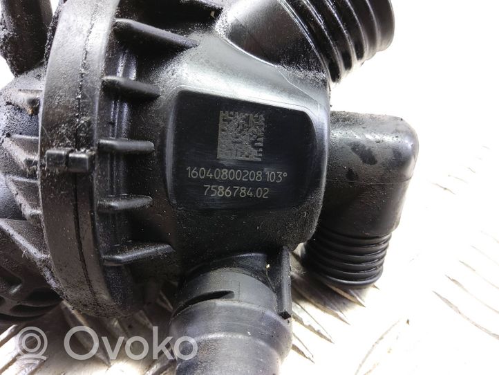 BMW X3 F25 Termostatas/ termostato korpusas 7586784