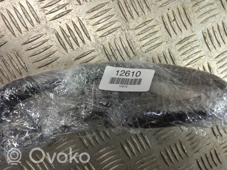 BMW 5 F10 F11 Tuyau de liquide de refroidissement moteur 7580963