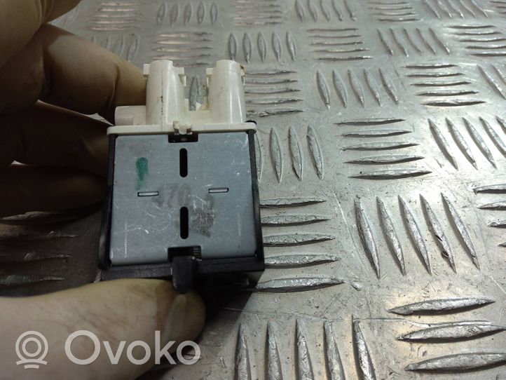 7138788 BMW 1 E81 E87 Seat pressure sensor, 28.00 € | RRR 