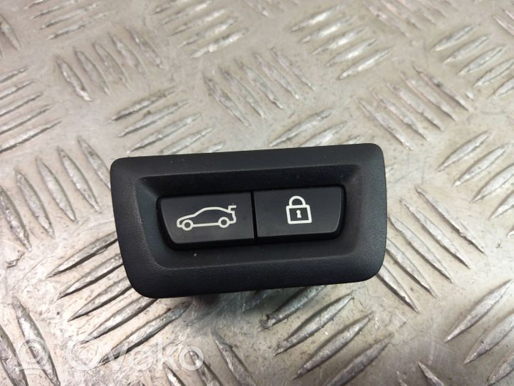 BMW X3 F25 Tailgate/boot open switch button 9275121