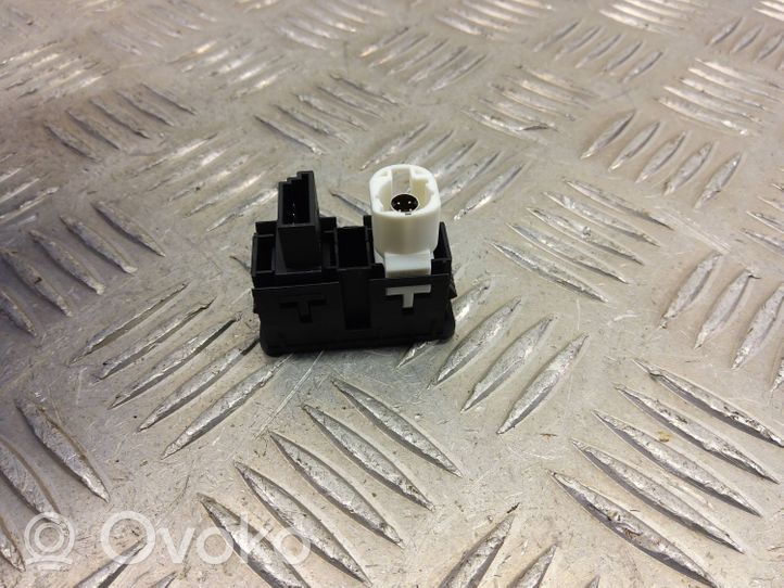 BMW X1 F48 F49 Câble adaptateur AUX 9229246