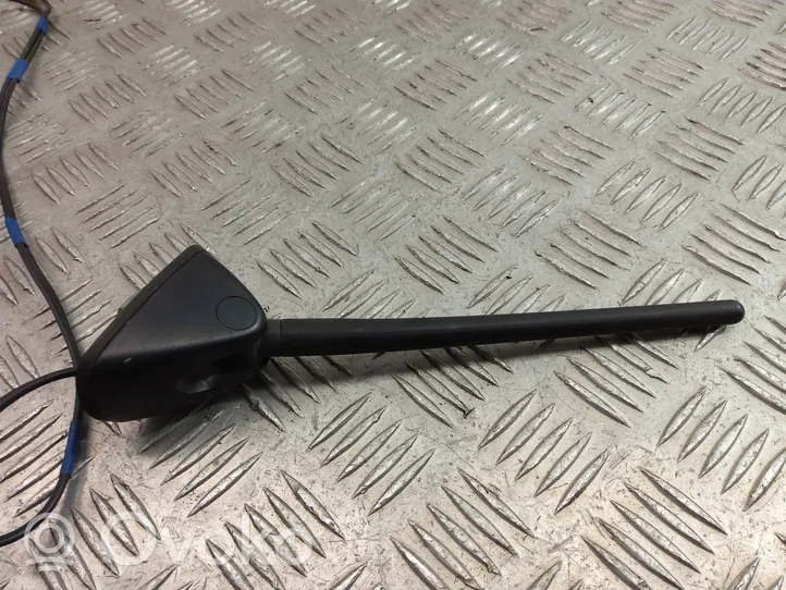 Lexus RX 330 - 350 - 400H Radion antenni 