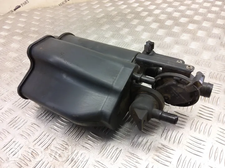 BMW 4 F32 F33 Serbatoio a carbone attivo per il recupero vapori carburante 7271029