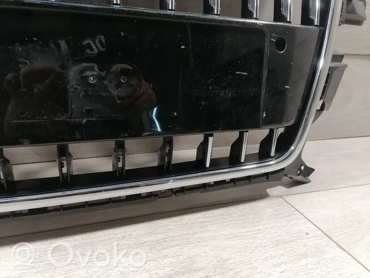 Audi Q5 SQ5 Grille calandre supérieure de pare-chocs avant 8R0853651AB
