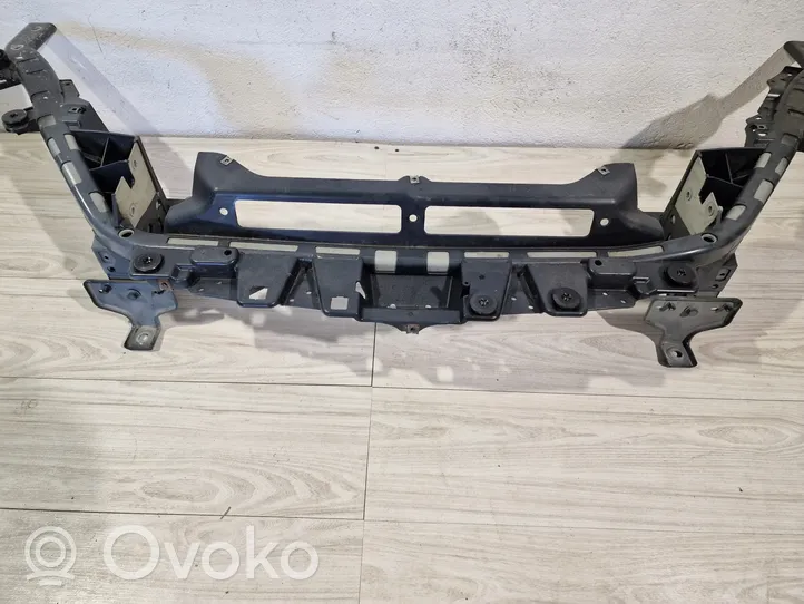 Maserati Levante Oberteil Schlossträger Frontträger Frontmaske 670032664