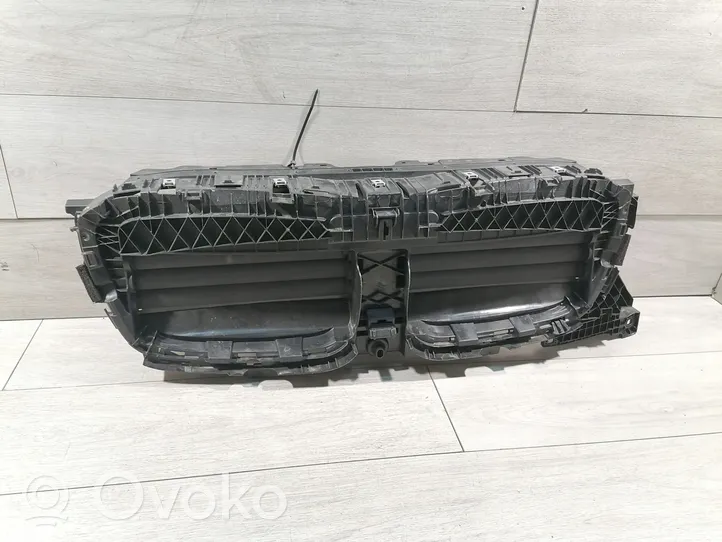 BMW iX3 G08 Condotto d'aria intercooler T205826