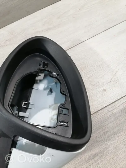 Porsche Cayenne (92A) Copertura in plastica per specchietti retrovisori esterni A2721407