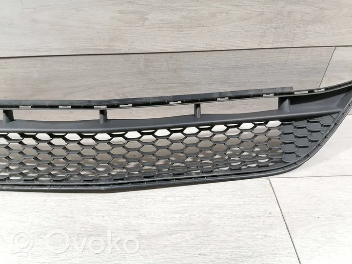 Mercedes-Benz A W177 Grille inférieure de pare-chocs avant A1778859100