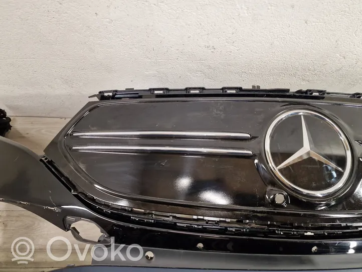 Mercedes-Benz EQB Zderzak przedni A2438856901