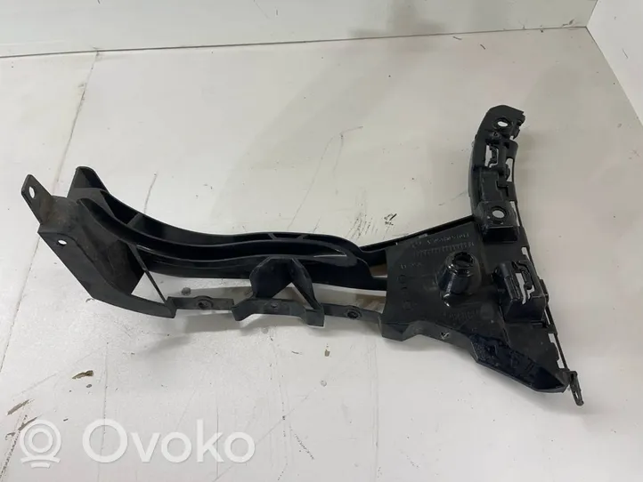 Mercedes-Benz C AMG W205 Support de pare-chocs arrière A2058805301