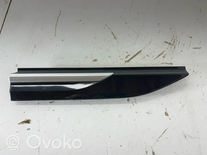 Land Rover Range Rover Velar Listwa / Nakładka na błotnik przedni J8A2280B10AE