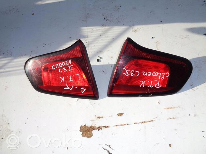 Citroen C3 Lampy tylnej klapy bagażnika 