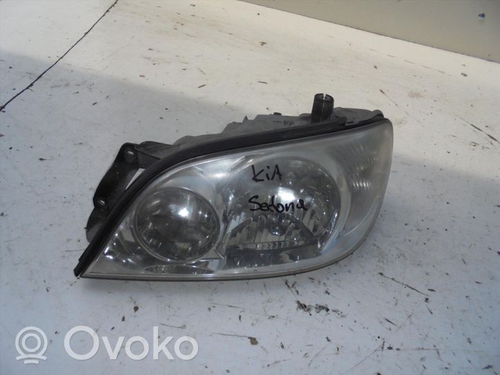 KIA Sedona Headlight/headlamp 