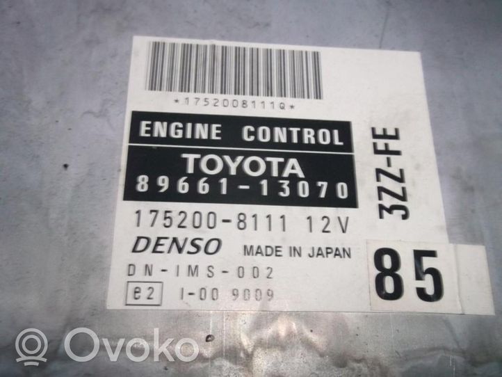 Toyota Corolla Verso E121 Moottorin ohjainlaite/moduuli (käytetyt) 