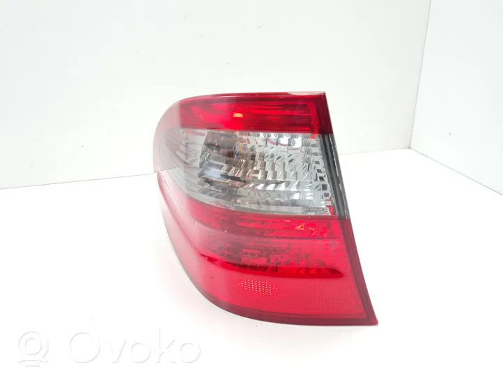 Mercedes-Benz E W211 Luci posteriori A2118202764