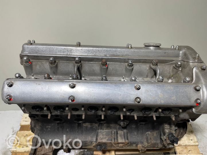 Jaguar MK II Moottori DP740