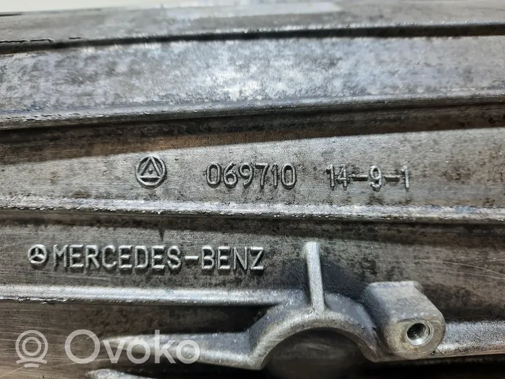 Mercedes-Benz C W205 Automatinė pavarų dėžė 2052706801