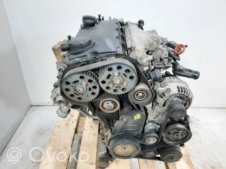 Audi A4 S4 B7 8E 8H Motor BRE