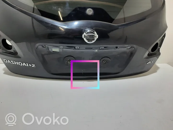 Nissan Qashqai+2 Takaluukun/tavaratilan kansi 