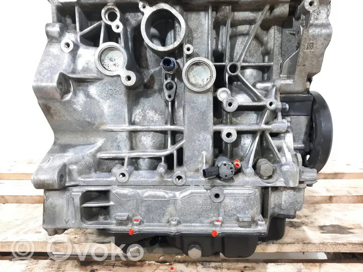 Volkswagen PASSAT B8 Silnik / Komplet CUK