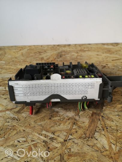 BMW X5 E70 Module de fusibles 518954021A