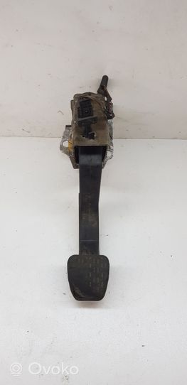 Volkswagen Crafter Clutch pedal 1036776