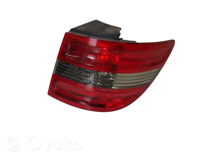 Mercedes-Benz B W245 Luci posteriori A1698202664