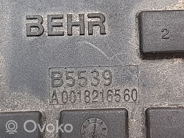 Mercedes-Benz Vito Viano W639 Heater blower motor/fan resistor A0018216560