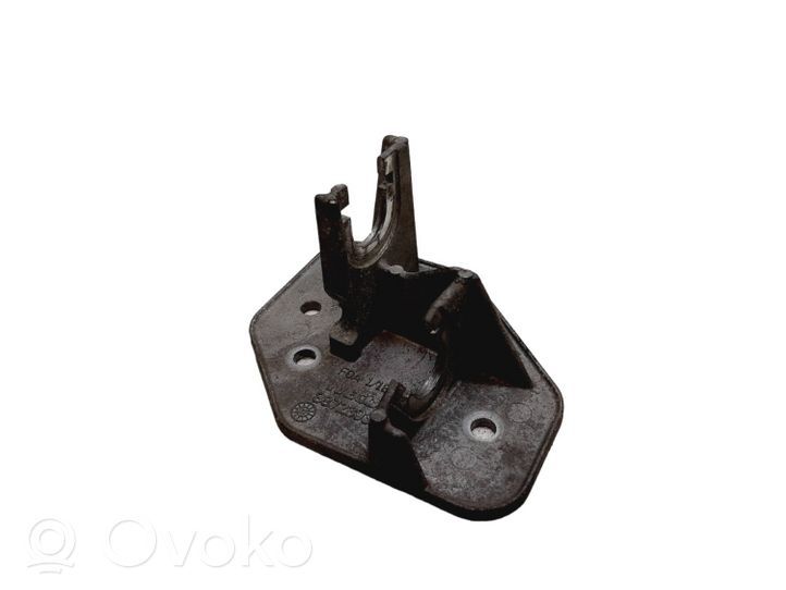 Iveco Daily 40.8 Supporto del cavo della leva del cambio 8872393