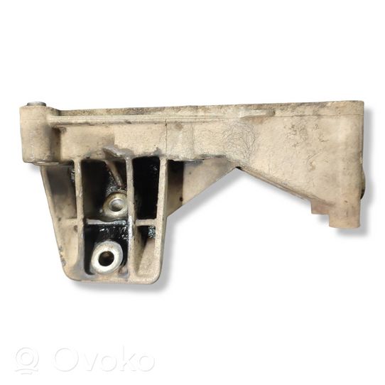 Iveco Daily 6th gen Support, suspension du moteur 604050582