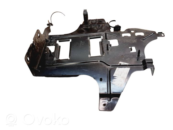 Opel Movano B Muu moottoritilan osa 282780607R