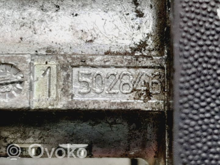 Renault Master III Front door lock (next to the handle) 502846