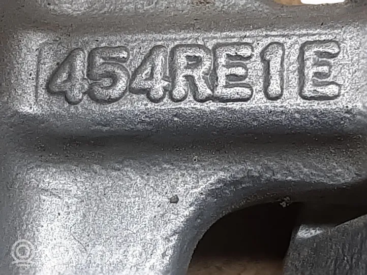 Mercedes-Benz A W169 Cerniera superiore della portiera posteriore 454RE1E