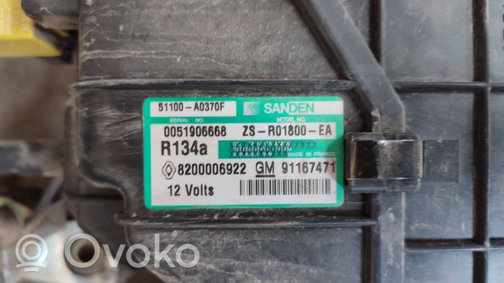 Renault Trafic II (X83) Salono oro mazgo komplektas 8200006922